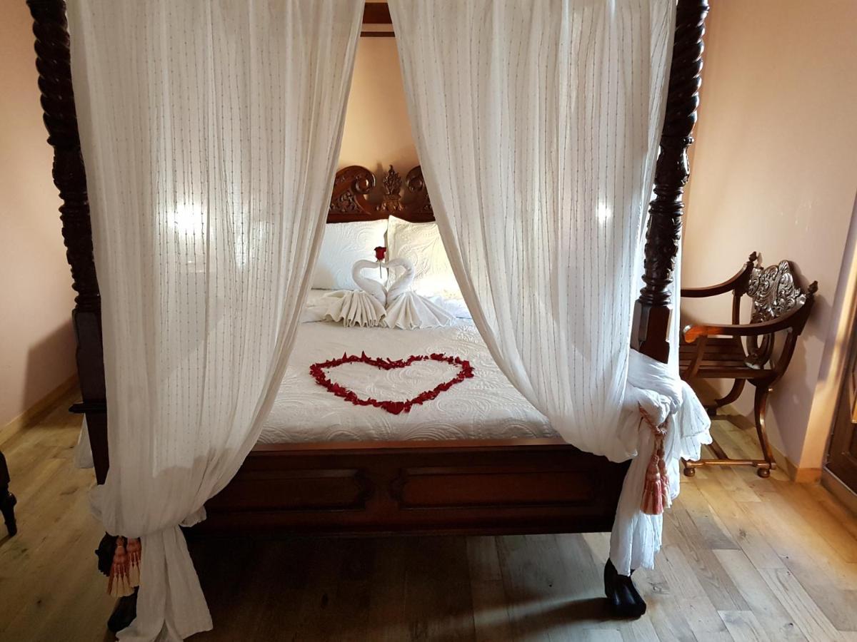 El Calero Guest House Oviedo Luaran gambar