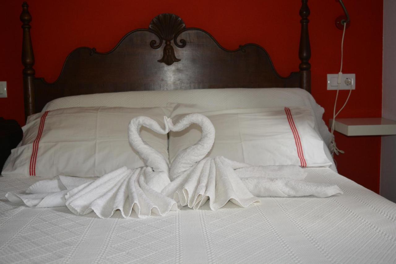 El Calero Guest House Oviedo Luaran gambar